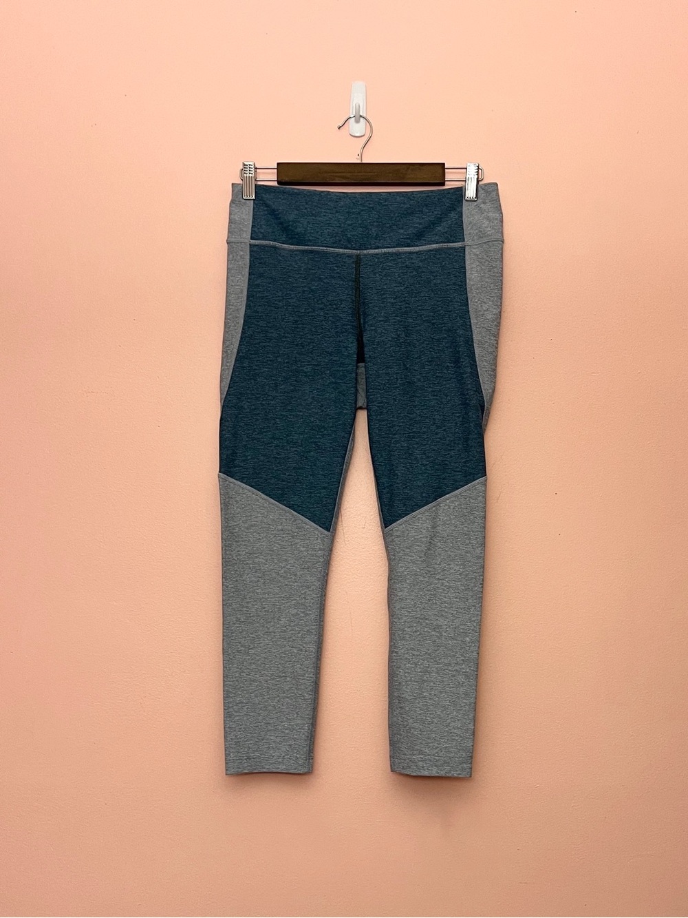 Outdoor Voices x The Wing Blue Heathered Active Leggings Large